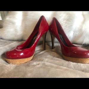 Jessica Simpson heels